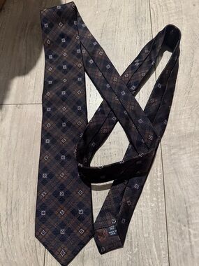 1901 Brown and Navy Diamond-Pattern Silk Tie